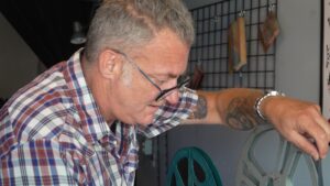 Stacey Case Art alternatif à Cornwall