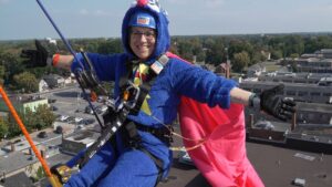 Descente en rappel - Over the edge - Centre aide