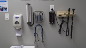 Stétoscopes - Collaboration avec Centre de santé communautaire de l’Estrie Centre de santé communautaire de l’Estrie à Cornwall et à Alexandria