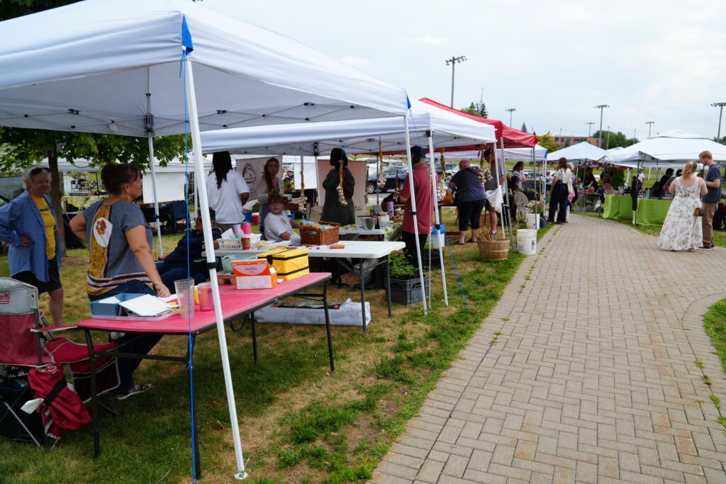 Festival du miel et pollinisateur d’Alexandria pour la connexion et l’éducation